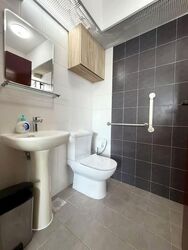Blk 18C Buona Vista Court (Queenstown), HDB 4 Rooms #561749011